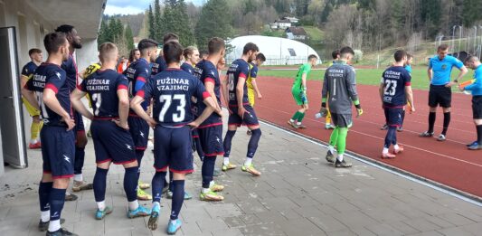 Fužinar zmagal v gosteh, Korotan doma remiziral