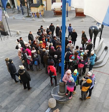 Sprehod ob mestnem obzidju