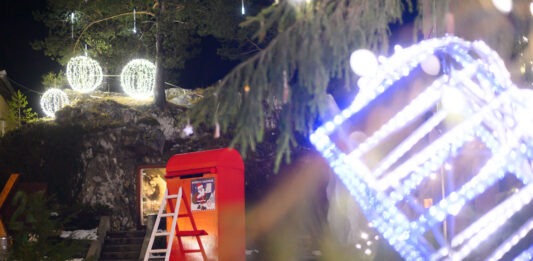 Pred Črno še zadnji vikend pred Božičkovim odhodom okoli sveta