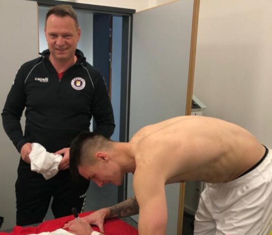 Vedno je bilo zelo lepo srečati slovenske igralce, z vsemi smo vedno pred, posebej pa po tekmi govorili