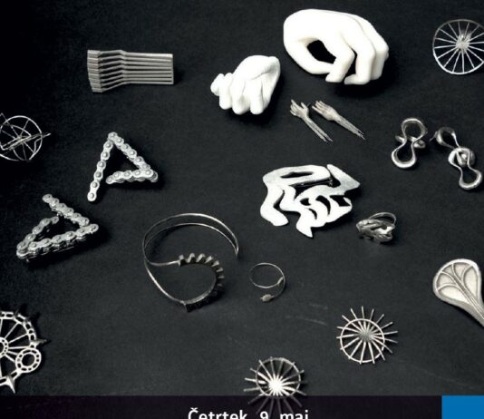 Študent natisne svoj nakit / odprtje gostujoče razstave