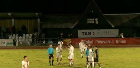 Fužinar po visoki zmagi nad Račami v četrtfinalu pokalnega tekmovanja