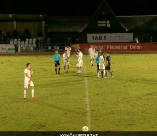 Fužinar po visoki zmagi nad Račami v četrtfinalu pokalnega tekmovanja