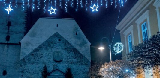 Sprehod ob mestnem obzidju