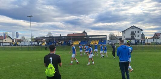 Nova ‘petarda’ Fužinarja, Korotan zmagal na Hajdini