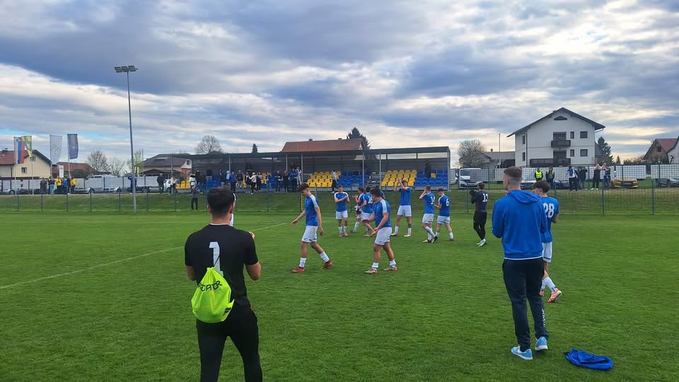 Nova ‘petarda’ Fužinarja, Korotan zmagal na Hajdini