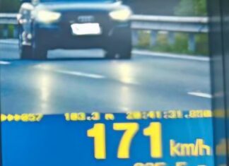 Na avtocesti vozil 171 km/h in krepko pod vplivom alkohola